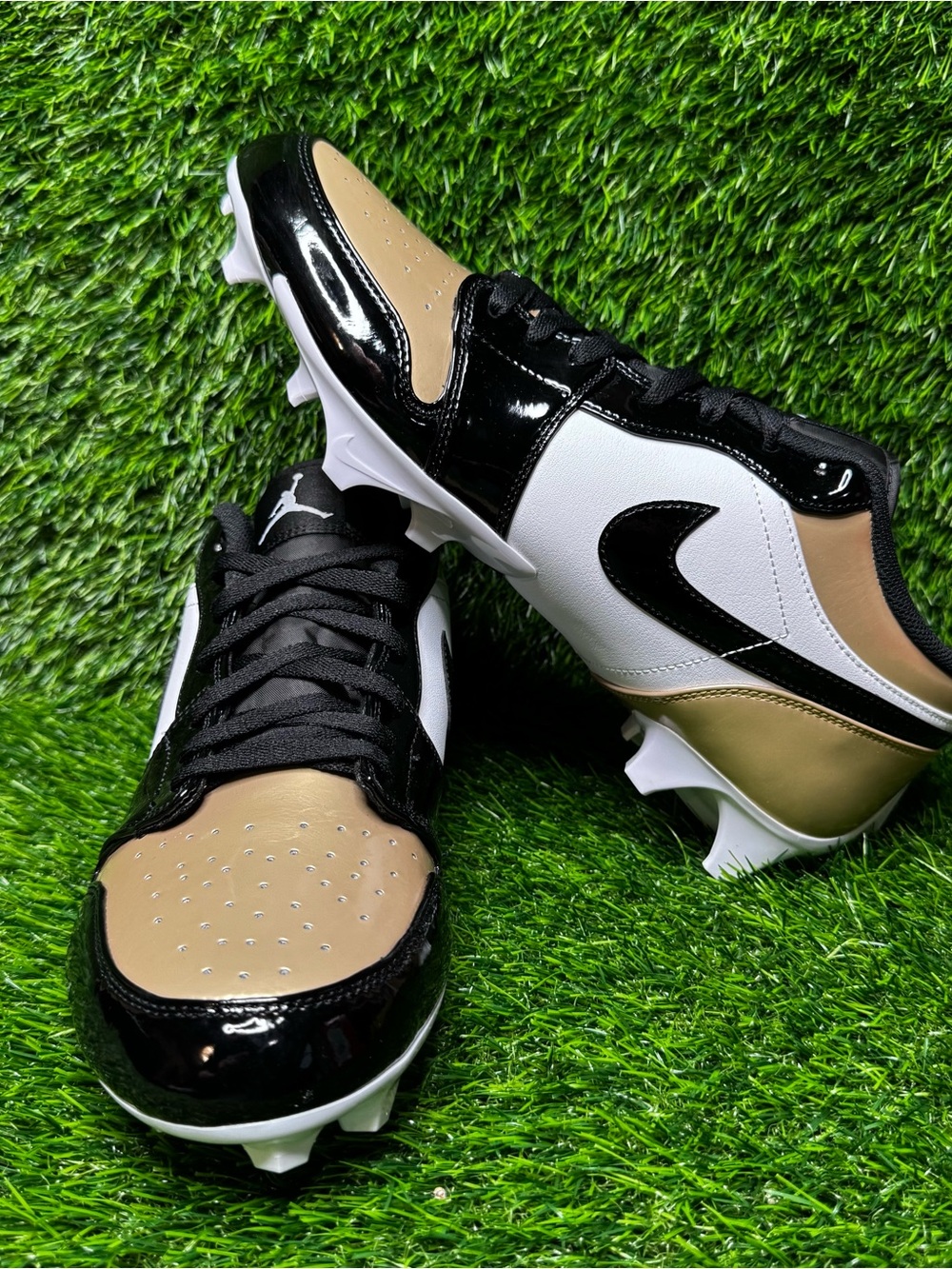 Size 10 - Mens Jordan 1 Low TD Football Cleats Patent Gold Toe - FJ6245-701